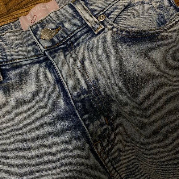 Revice Uptown / Stardust Jeans - Picture 4 of 5